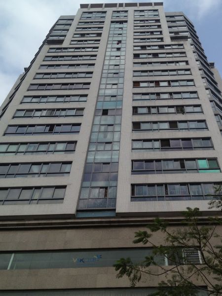 671 Hoàng Hoa Thám